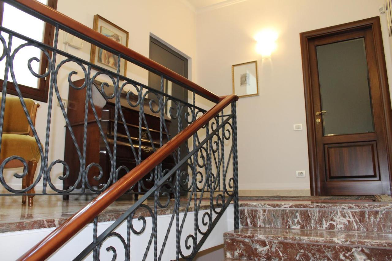 Tres Chic Bed & Breakfast Civitanova Marche Dış mekan fotoğraf